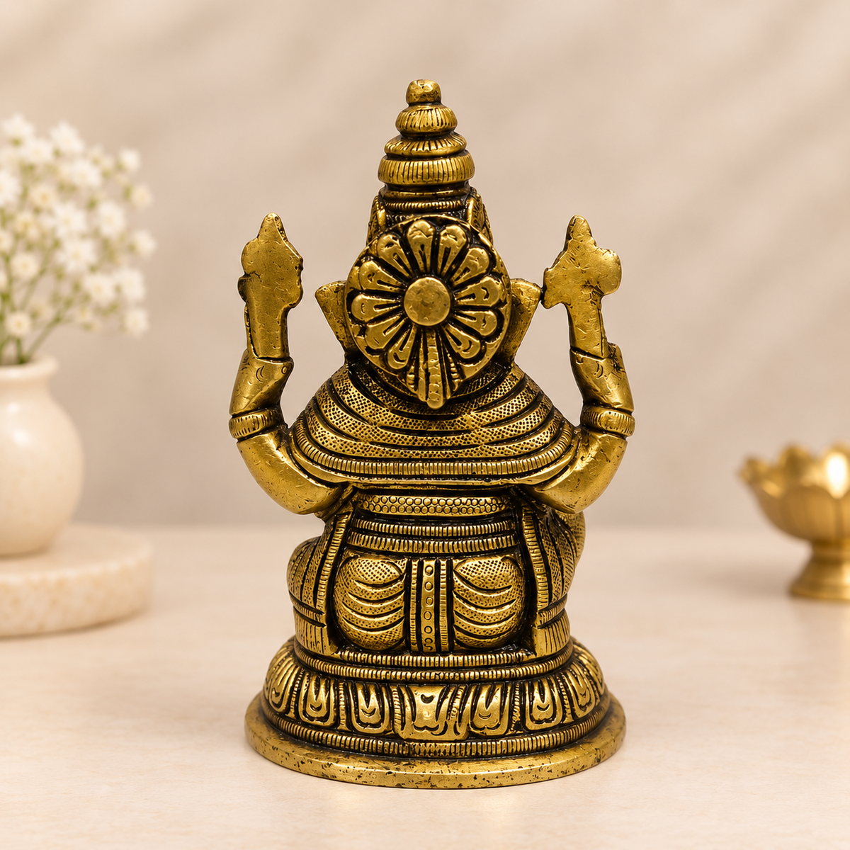 Antique Brass Ganesha Idol – Intricately Carved Traditional Ganesh Statue